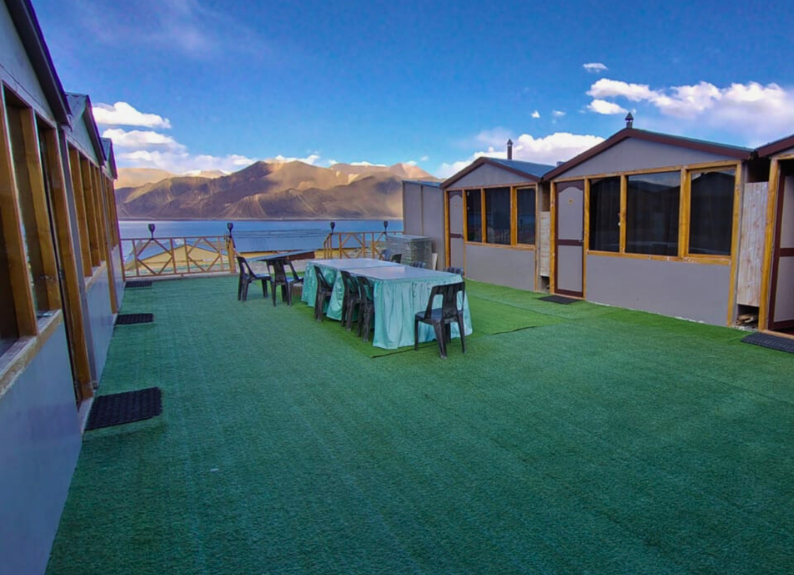 Moon Mirror Cottage Pangong
